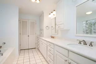 160 Lake Oaks Blvd, Coldspring, TX 77331 - Photo 22