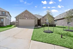 15311 Silver Breeze Ln, Houston, TX 77044 - Photo 1