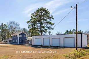 195 Lakeside Dr, Zavalla, TX 75980 - Photo 2