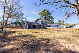 195 Lakeside Dr, Zavalla, TX 75980 - Photo 38