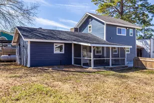 195 Lakeside Dr, Zavalla, TX 75980 - Photo 36