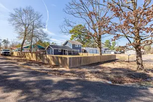 195 Lakeside Dr, Zavalla, TX 75980 - Photo 40