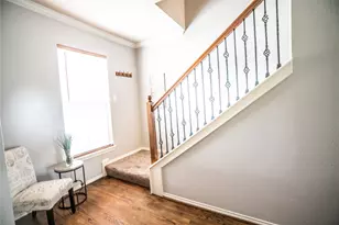 548 W 27th St, Houston, TX 77008 - Photo 6