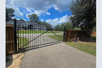 23121 Woodbine Drive, Hockley, TX 77447 - Photo 2