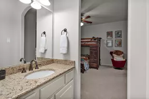 114 S Knights Crossing Dr, The Woodlands, TX 77382 - Photo 32