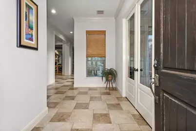 114 S Knights Crossing Drive, The Woodlands, TX 77382 - Photo 2