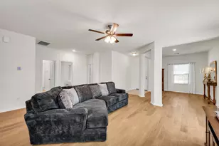 10510 Watershed Dr, Rosharon, TX 77583 - Photo 6