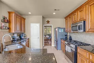 2807 Arbor Brook Ln, Pearland, TX 77584 - Photo 18