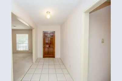 13211 Rosstown Drive, Sugar Land, TX 77478 - Photo 6