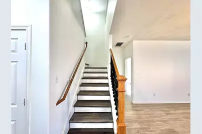 14 Harbinger Court, The Woodlands, TX 77382 - Photo 18