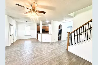 14 Harbinger Court, The Woodlands, TX 77382 - Photo 14