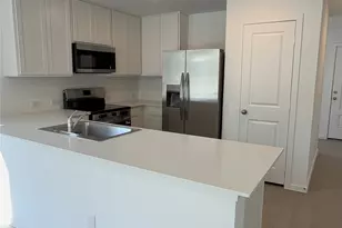 331 Parkin Ct, Conroe, TX 77303 - Photo 4