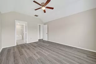 6915 Great Oaks Shadow Dr, Houston, TX 77083 - Photo 32