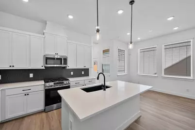 10110 Palm Springs Place, Manvel, TX 77578 - Photo 10