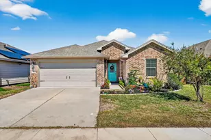 7826 Bullrider Dr, Corpus Christi, TX 78414 - Photo 2