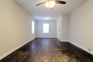 505 13th St N, Texas City, TX 77590 - Photo 2