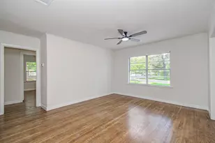 1100 Cowan Ave, Conroe, TX 77301 - Photo 12