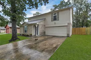 20138 Dawn Mist Dr, Humble, TX 77346 - Photo 2