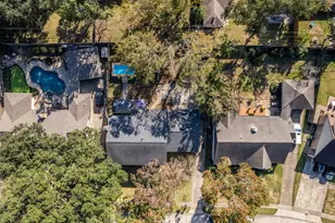 326 Bayou View Dr, Seabrook, TX 77586 - Photo 2