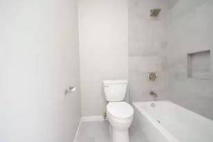 2501 Yoakum Blvd, Houston, TX 77006 - Photo 10