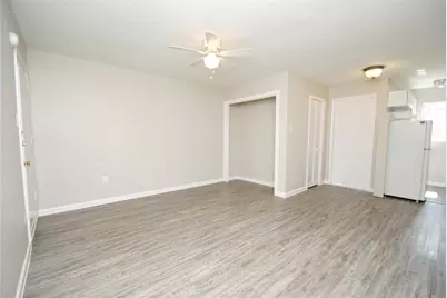 2501 Yoakum Boulevard #3, Houston, TX 77006 - Photo 6
