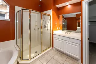 2435 Thorndon Park Ct, League City, TX 77573 - Photo 22