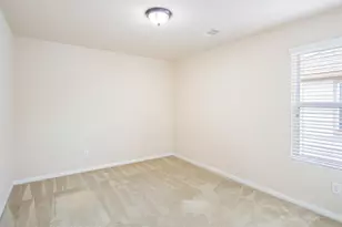 5215 Espuela Ln, Baytown, TX 77521 - Photo 16