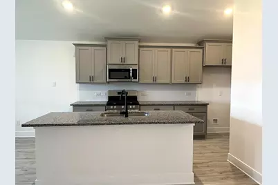2055 Emerald Lake Trail, Dayton, TX 77535 - Photo 8