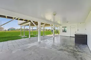 16519 Blackbeard Rd, Jamaica Beach, TX 77554 - Photo 22