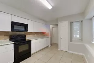 24006 Tayloe House Ln, Katy, TX 77493 - Photo 6