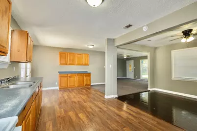 2109 Jeridona Street, La Marque, TX 77568 - Photo 10