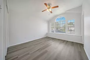 16897 Blue Jay St, Conroe, TX 77385 - Photo 12