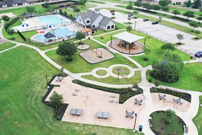9438 Emerald Lakes Drive, Rosharon, TX 77583 - Photo 36