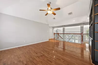 3223 S Lake Village Drive, Katy, TX 77450 - Photo 34