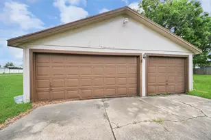 535 Pampa St, Pasadena, TX 77504 - Photo 10