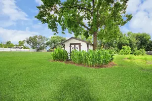535 Pampa St, Pasadena, TX 77504 - Photo 46