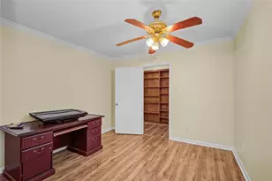 8565 Ridgepoint Dr, Houston, TX 77055 - Photo 22