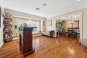 1526 Foxwood Rd, Houston, TX 77008 - Photo 4
