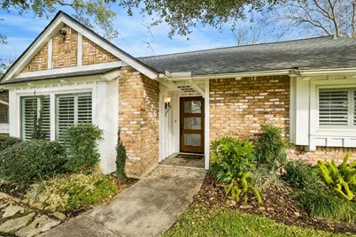 1526 Foxwood Road, Houston, TX 77008 - Photo 2