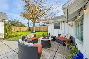 1526 Foxwood Rd, Houston, TX 77008 - Photo 26