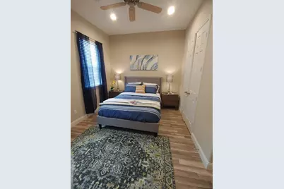 4926 Weeping Willow Road, Houston, TX 77092 - Photo 18