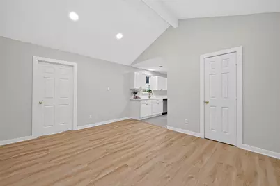 6418 Standing Oaks Street, Houston, TX 77050 - Photo 6