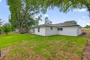 6418 Standing Oaks St, Houston, TX 77050 - Photo 32