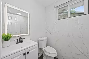 6418 Standing Oaks St, Houston, TX 77050 - Photo 20