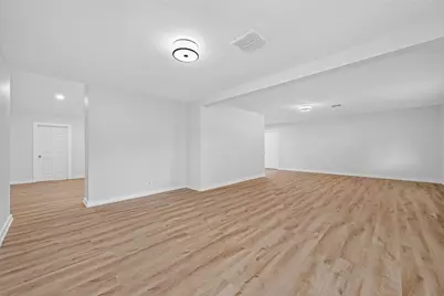 6418 Standing Oaks Street, Houston, TX 77050 - Photo 4