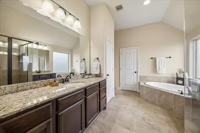 9242 Holloway Cliff Lane, Cypress, TX 77433 - Photo 14