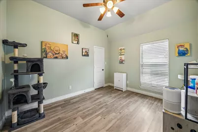 9242 Holloway Cliff Lane, Cypress, TX 77433 - Photo 20