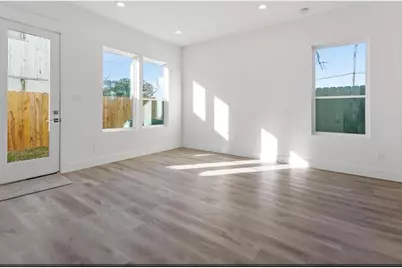 5404 Margarita Street, Houston, TX 77020 - Photo 6