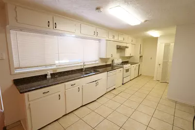 5231 Beechnut Street, Houston, TX 77096 - Photo 12