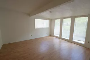 5231 Beechnut St, Houston, TX 77096 - Photo 4